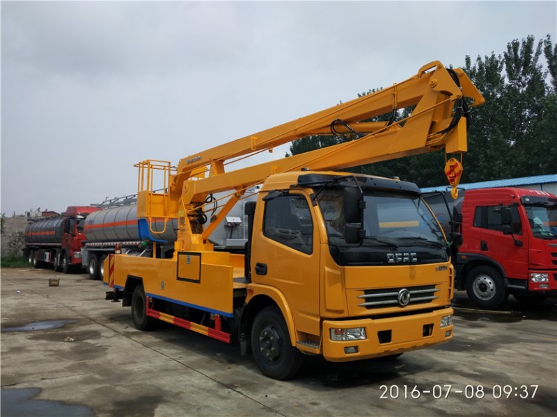 东风多利卡18米高空作业车｛单排｝