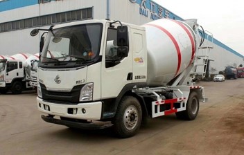 柳汽乘龙6方搅拌车